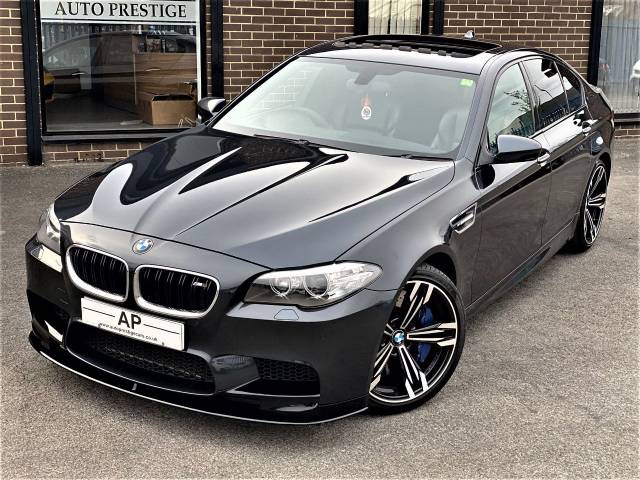 2015 BMW M5 4.4 M5 4dr DCT MEGA SPEC+THOUSANDS SPENT+MINT