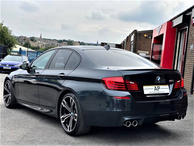 2015 BMW M5 4.4 M5 4dr DCT MEGA SPEC+THOUSANDS SPENT+MINT