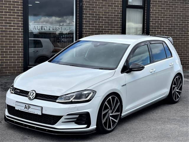 2019 Volkswagen Golf 2.0 TDI 184 GTD 5dr DSG LOWEST MILEAGE EXAMPLE+H&R STANCE+19