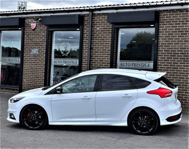 2017 Ford Focus 2.0 TDCi 185 ST-3 5dr HIGH SPEC+FULL HEATED LEATHER+REVERSE CAMERA