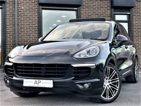 PORSCHE CAYENNE 2014 (64) at Autoprestige Cars Bradford