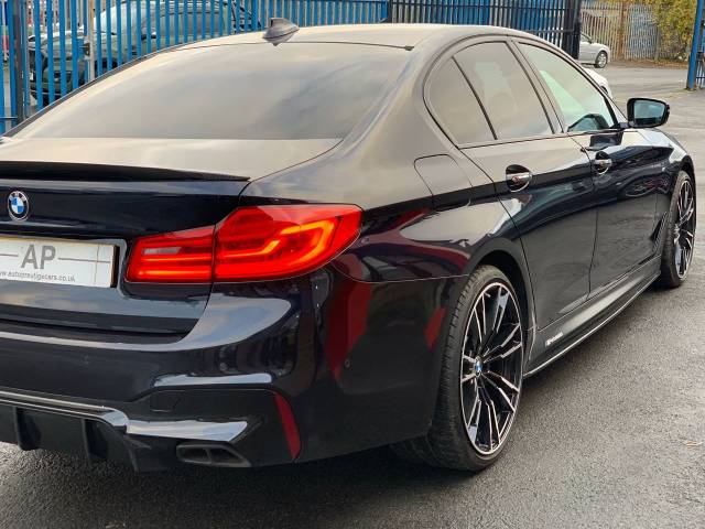 2018 BMW 5 Series 2.0 520d M Sport 4dr Auto M SPORT PACK 20 INCH ALLOYS BLACK PACK