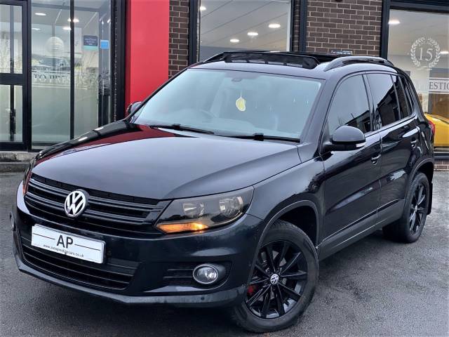 Volkswagen Tiguan 2.0 TDi BlueMotion Tech SE 5dr DSG Estate Diesel Black