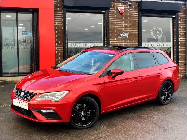 SEAT Leon 2.0 TDI 184 FR Technology 5dr DSG TOURING BLACK EDITION SPEC PAN ROOF SEAT SOUND Estate Diesel Red