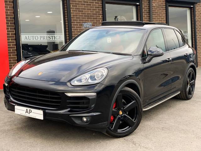 Porsche Cayenne 3.0 Diesel 5dr Tiptronic S HUGE SPEC 18K WORTH EXTRAS RED LEATHER Estate Diesel Black