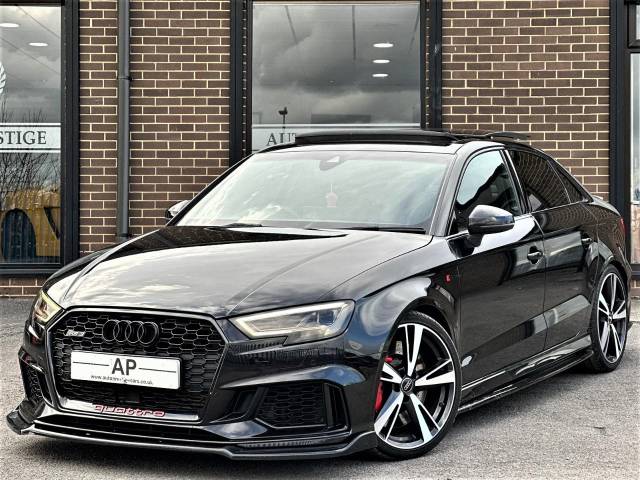 Audi RS3 2.5 TFSI RS 3 Quattro 4dr S Tronic Saloon Petrol Black