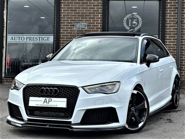 Audi RS3 2.5 TFSI RS 3 Quattro 5dr S Tronic [Nav] EVERY EXTRA Hatchback Petrol White