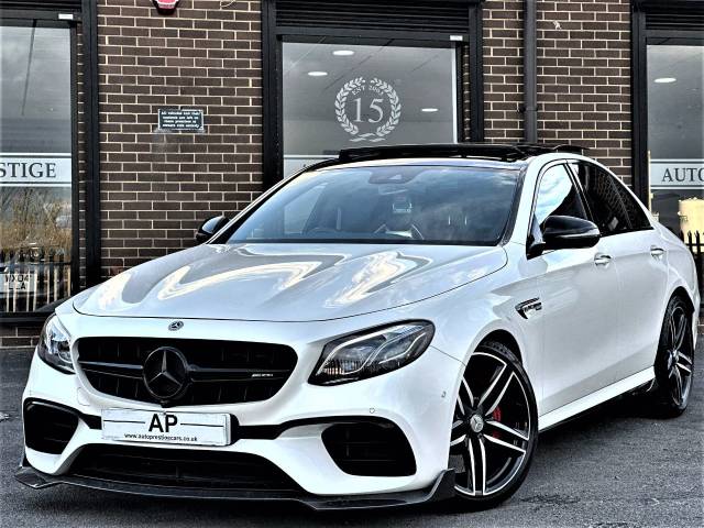 Mercedes-Benz E 63 AMG 4.0 E63 S 4Matic+ Premium 4dr 9G-Tronic Saloon Petrol White