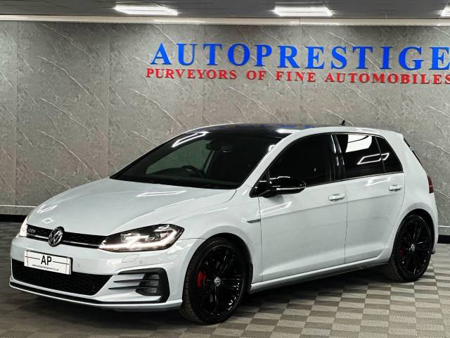 2017 Volkswagen Golf 2.0 TDI 184 GTD 5dr DSG RARE WHITE SILVER