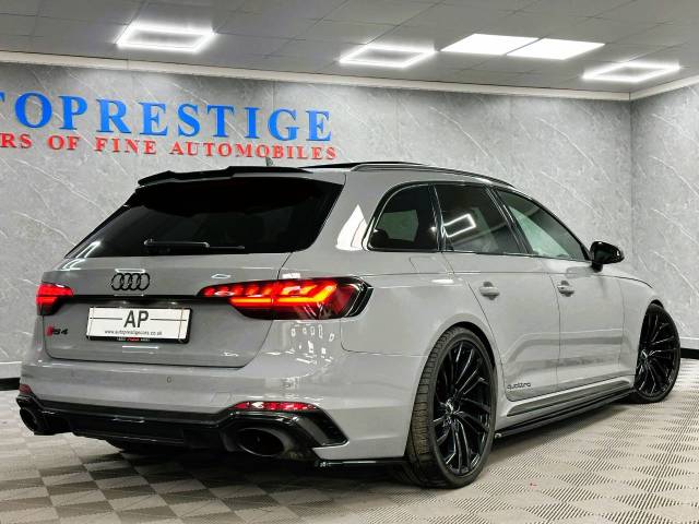 2020 Audi RS4 2.9 RS 4 TFSI Quattro Carbon Black 5dr Tiptronic PAN ROOF FLAT BOTTOM NARDO GREY