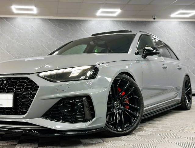 2020 Audi RS4 2.9 RS 4 TFSI Quattro Carbon Black 5dr Tiptronic PAN ROOF FLAT BOTTOM NARDO GREY