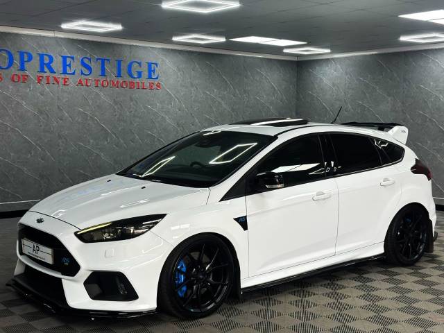 Ford Focus RS 2.3 EcoBoost 5dr HUGE SPEC|LOW MILES Hatchback Petrol White