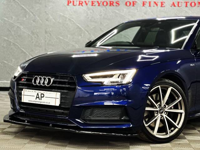2017 Audi A4 3.0 S4 Quattro 4dr Tip Tronic HUGE SPEC