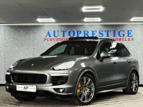 PORSCHE CAYENNE 2016 (16) at Autoprestige Cars Bradford