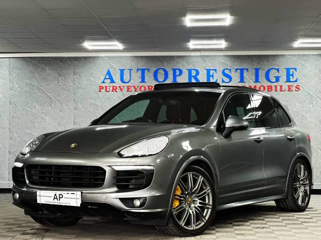 Porsche Cayenne 3.0 Diesel 5dr Tiptronic S GTS KIT|£21000 EXTRAS|1 OWNER Estate Diesel Grey