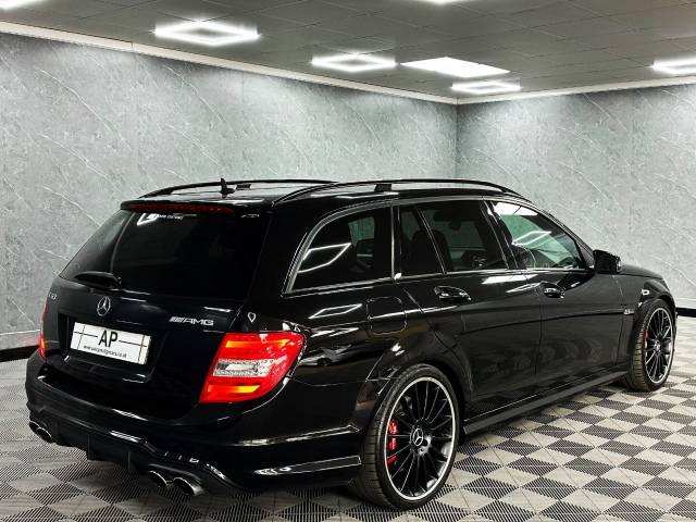 2013 Mercedes-Benz C Class 6.2 C63 5dr Auto TOURER 2014 V8 NATURALLY ASPIRATED EDITION RAREST AROUND