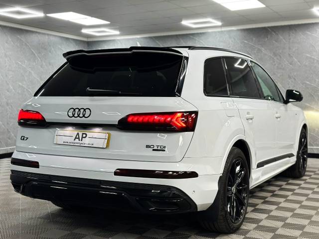 2021 Audi Q7 3.0 50 TDI Quattro Black Edition 5dr Tiptronic PAN ROOF 360 CAMS BOSE 7 SEATER GLACIER WHITE