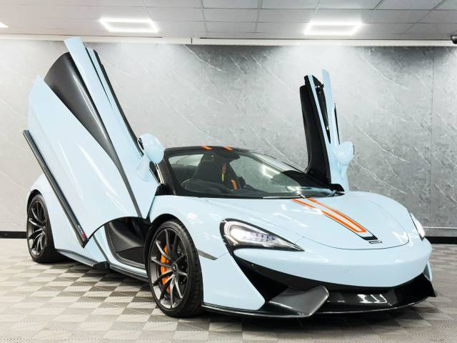 2018 McLaren 570 3.8 V8S 2dr SSG Auto SPIDER LIMITED EDITION 1/400 MSO SPECIAL PAINTS CARBON PACK FMSH PPF
