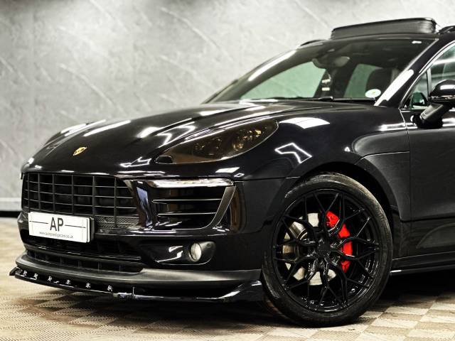 2016 Porsche Macan 3.0 S Diesel 5dr PDK 8K EXTRAS RIVIERA ALLOYS PAN ROOF AERO PACK