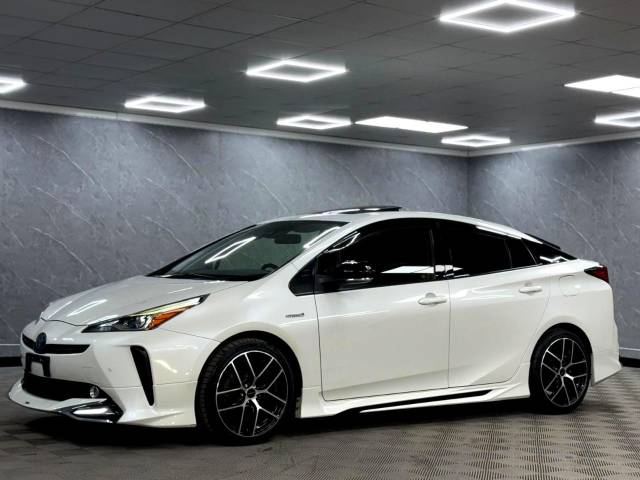 2020 Toyota Prius 4.0 Toyota Prius 1.8 VVT-h Business Edition CVT Euro 6 (s/s) 5dr HUGE SPEC|FRESH JAPAN IMPORT