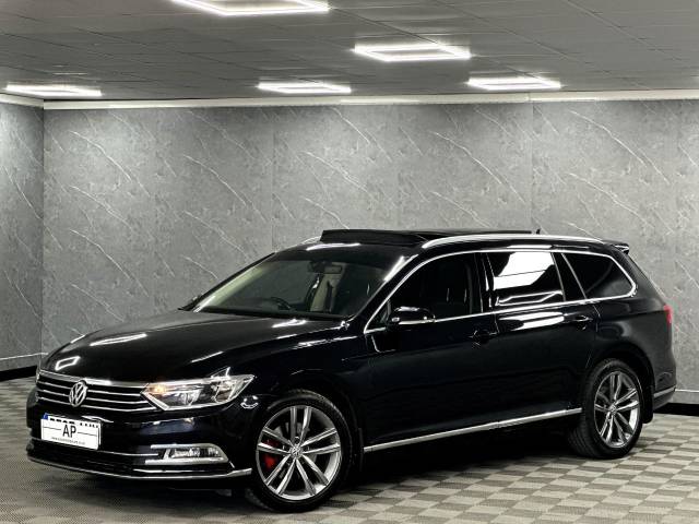2017 Volkswagen Passat 2.0 TDI GT 5dr DSG [Panoramic Roof]
