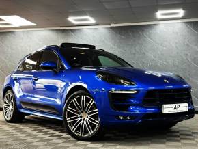 PORSCHE MACAN 2016 (16) at Autoprestige Cars Bradford