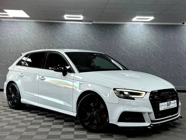 Audi S3 S3 2.0 TFSI Black Edition Sportback S Tronic quattro Euro 6 (s/s) 5dr HUGE SPEC|MAG-RIDE Hatchback Petrol White