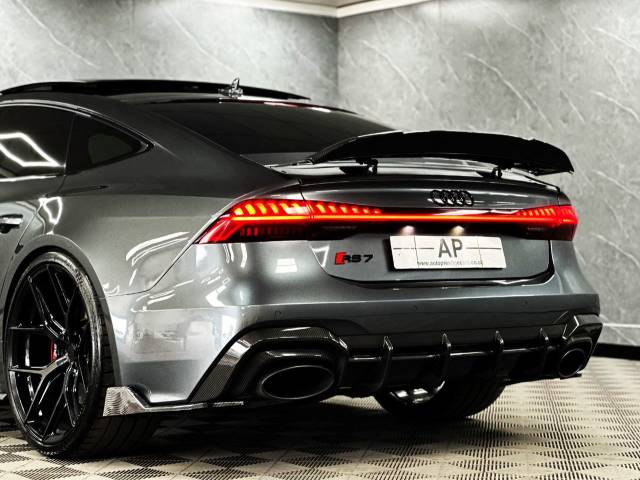 2020 Audi RS 7 4.0 TFSI Quattro 5dr Tiptronic 20K UPGRADES 23 INCH VOSSENS MILLTEKS CARBONNED STARLITES