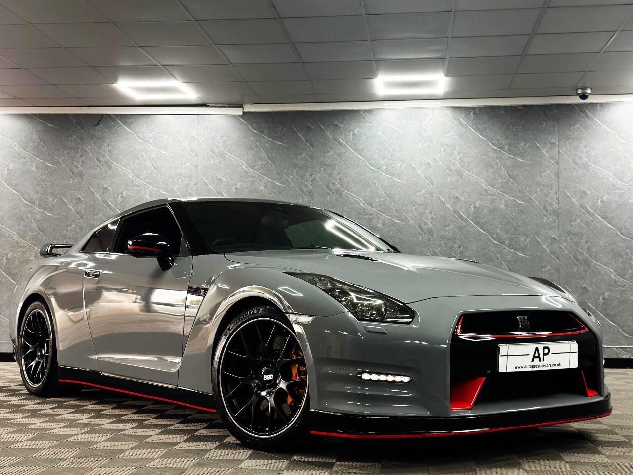 2011 Nissan GT-R