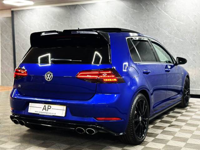 2017 Volkswagen Golf 2.0 TSI 310 R 5dr 4MOTION DSG PAN ROOF LEATHER DCC DYNO AUDIO PRETS REVERSE CAM