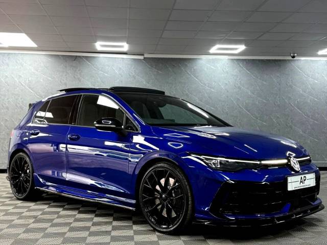 2025 Volkswagen Golf 2.0 TSI 333 R Black Edition 4Motion 5dr DSG R PERFORMANCE PACK|HUGE SPEC