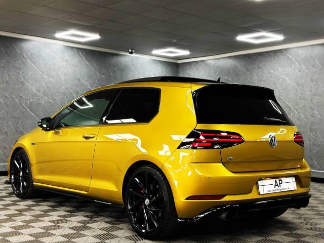 2018 Volkswagen Golf 2.0 TSI 310 R 3dr 4MOTION DSG R PERFORMANCE PACK PAN ROOF LEATHER AKRA DYNO TURMERIC YELLOW