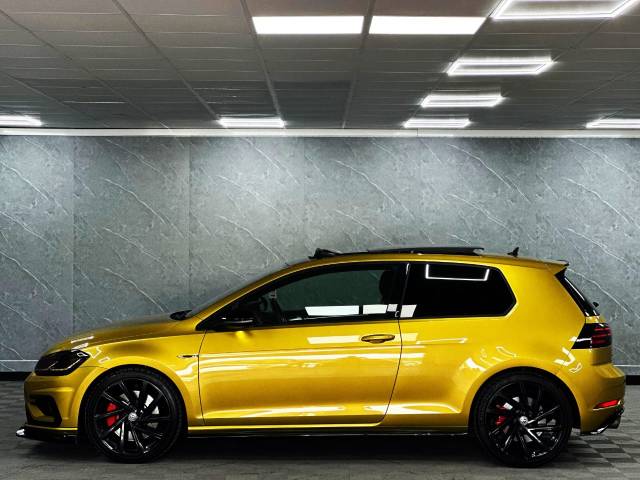 2018 Volkswagen Golf 2.0 TSI 310 R 3dr 4MOTION DSG R PERFORMANCE PACK PAN ROOF LEATHER AKRA DYNO TURMERIC YELLOW