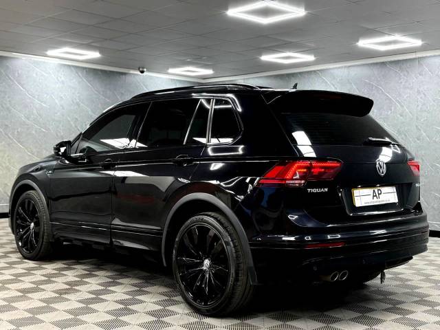 2017 Volkswagen Tiguan 2.0 TDi 150 R-Line 5dr DSG HUGE SPEC