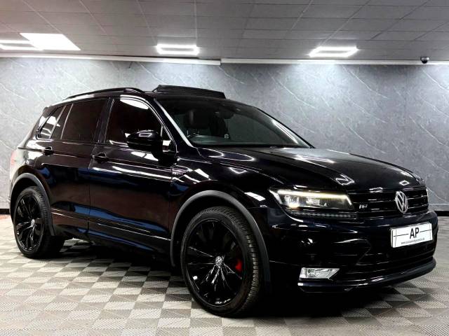 2017 Volkswagen Tiguan 2.0 TDi 150 R-Line 5dr DSG HUGE SPEC