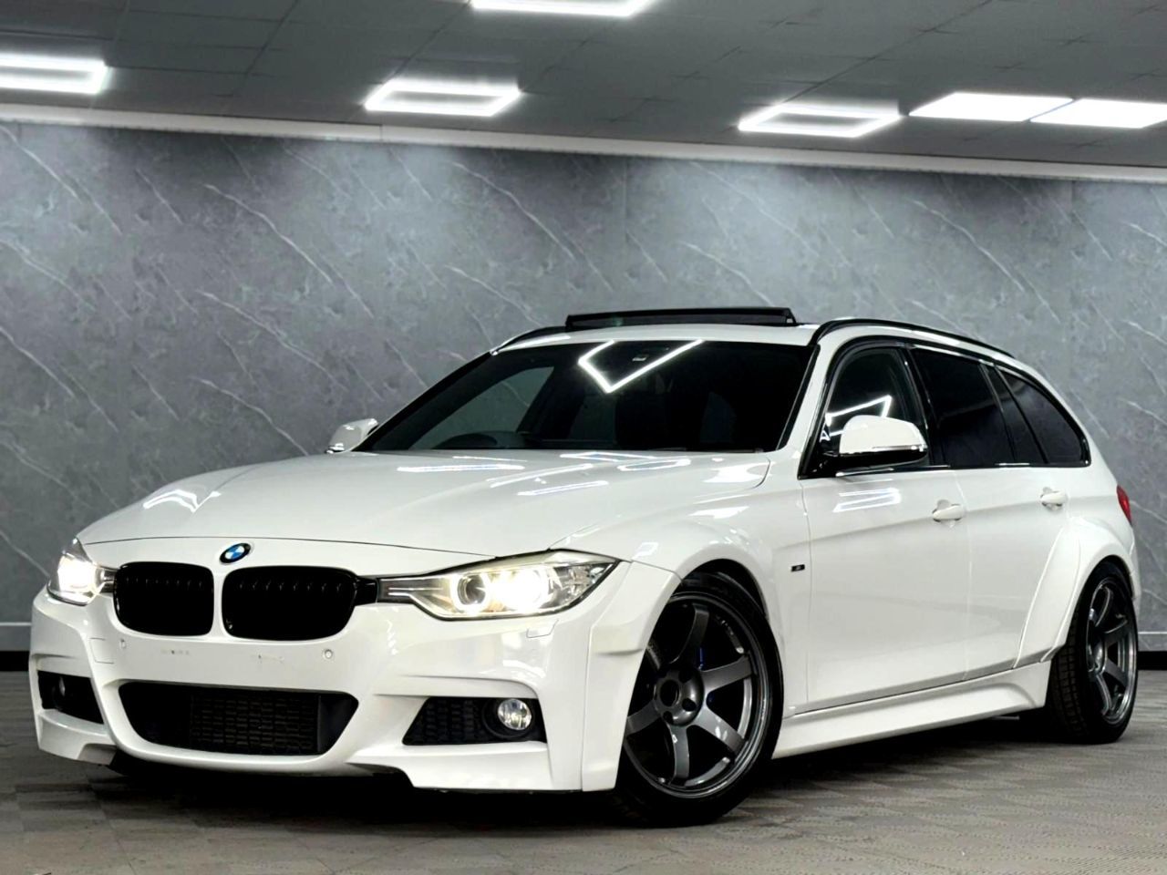 2015 BMW 335