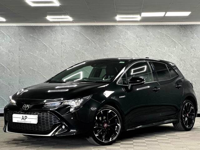 Toyota Corolla 1.8 VVT-i Hybrid GR Sport 5dr CVT Hatchback Petrol / Electric Hybrid Black