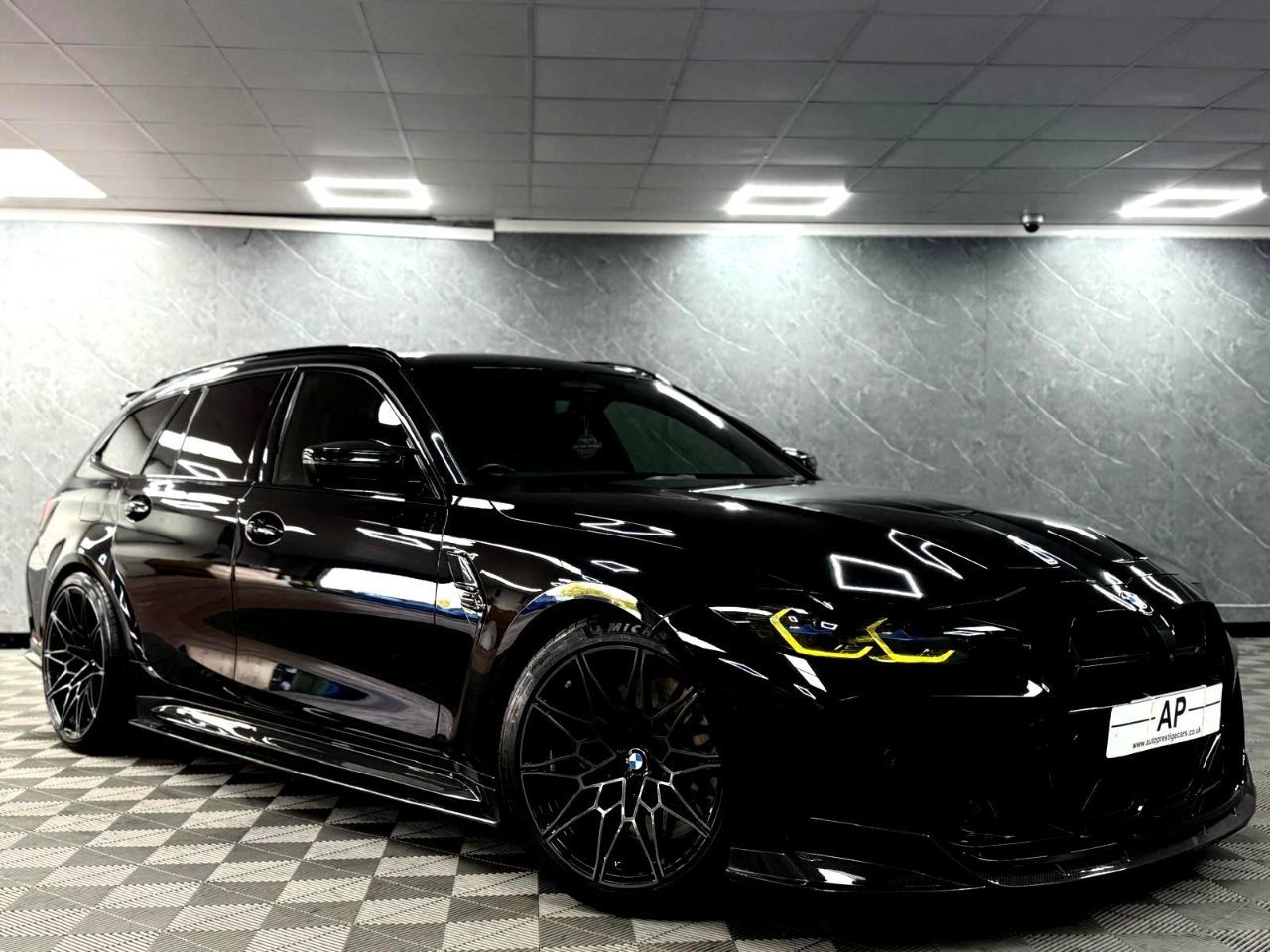 2023 BMW M3