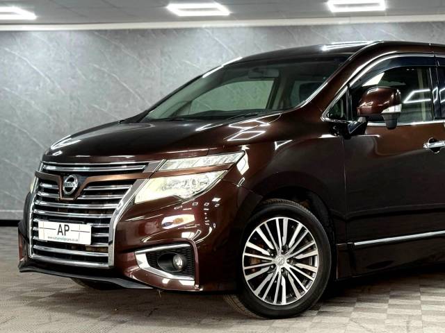 2014 Nissan Elgrand 2.5 AUTO HIHWAY STAR 7 SEATER EURO 6