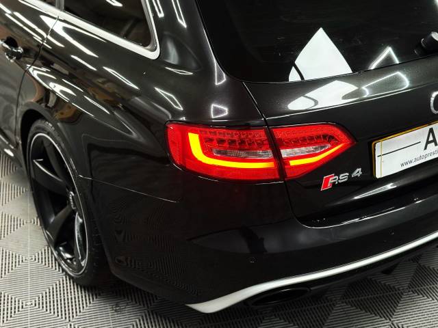 2015 Audi RS4 Avant 4.2 LIMITED EDITION BUCKETS PANROOF RARE MODEL PANTHER BLACK