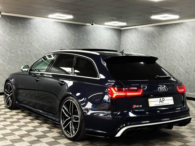 2015 Audi RS6 4.0T FSI Quattro Auto STAGE 2 700 MILLTEKS AUDI EXCLUSIVE COLOURS 1 OF 2 EVERY EXTRA