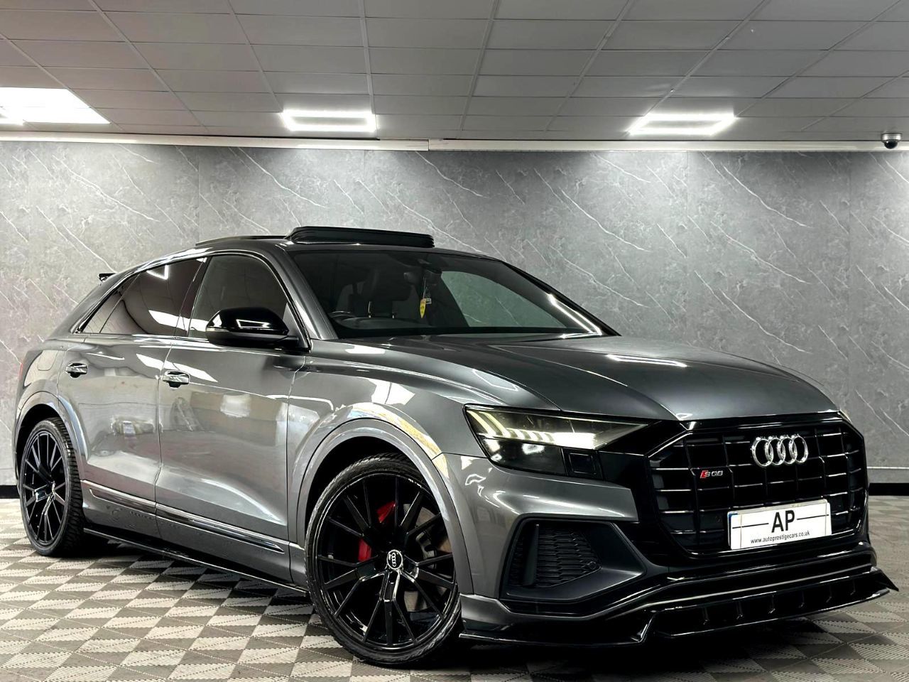 2018 Audi Q8