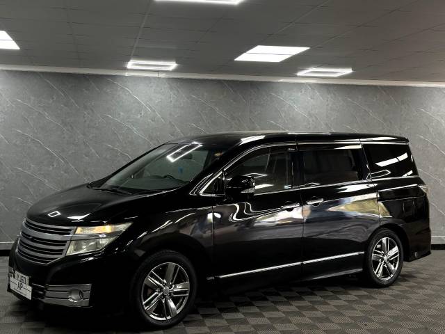 2011 Nissan Elgrand 3.5 AUTECH RIDER 7 SEATER EXECUTIVE TRAVEL