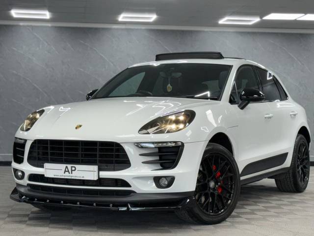 Porsche Macan 3.0 S Diesel 5dr PDK GREAT SPEC SPORT CHRONO PACK PANROOF Estate Diesel White