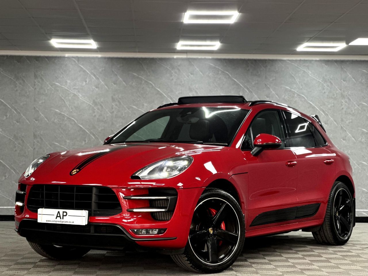 2017 Porsche Macan
