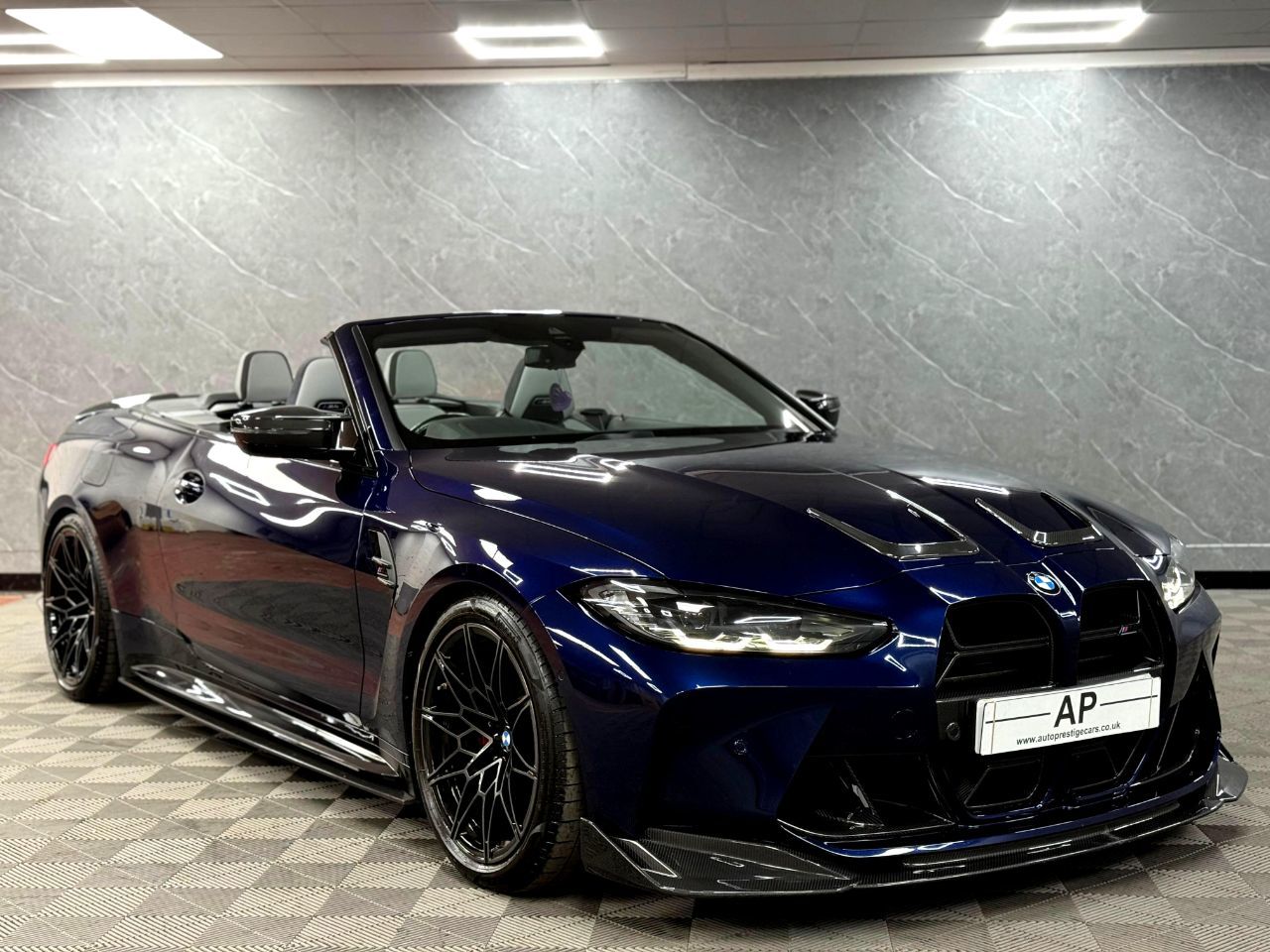 2022 BMW M4