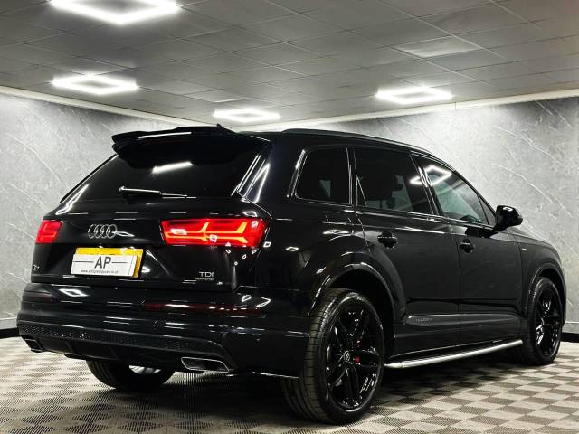 2018 Audi Q7 3.0 TDI Quattro S Line 5dr Tip Auto BLACK EDITION SPEC PAN ROOF BOSE HEADS UP 360 CAMS 2018 MODEL