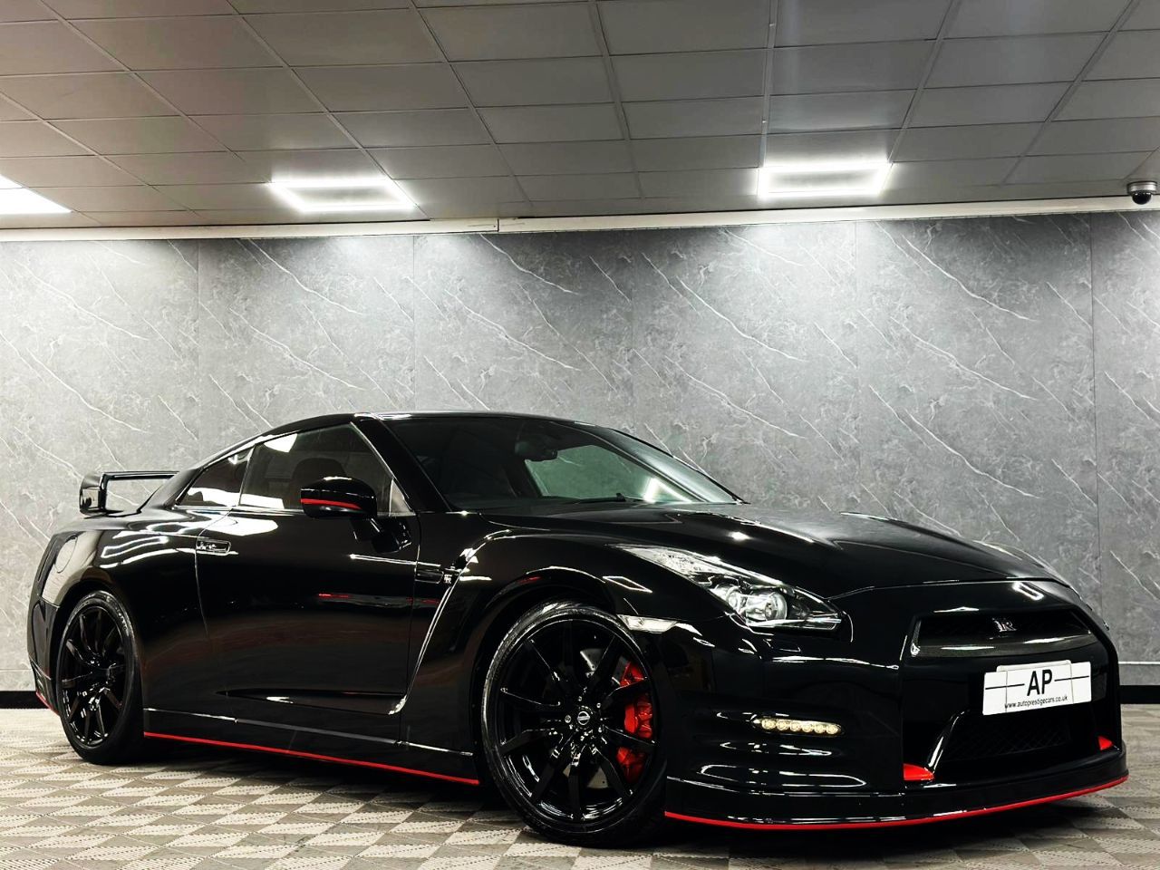 2011 Nissan GT-R