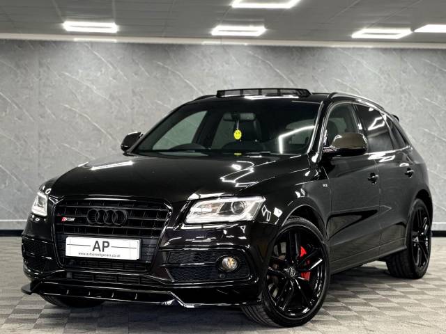 Audi Q5 3.0 SQ5 Quattro 5dr Tip Auto Estate Diesel Black
