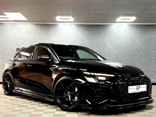 2022 Audi RS3 2.5 RS 3 TFSI Quattro Carbon Black 5dr S Tronic CERAMIC BRAKES|FULL CT CARBON KIT